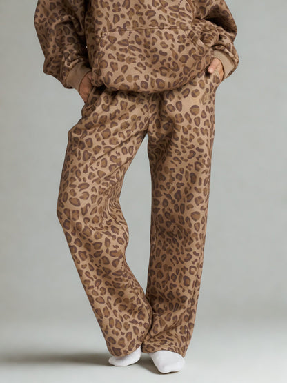 UrbanCamo Hoodie™ — Premium Comfort Meets Urban Style