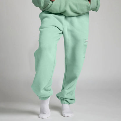 AeroHood™ Travel Pullover