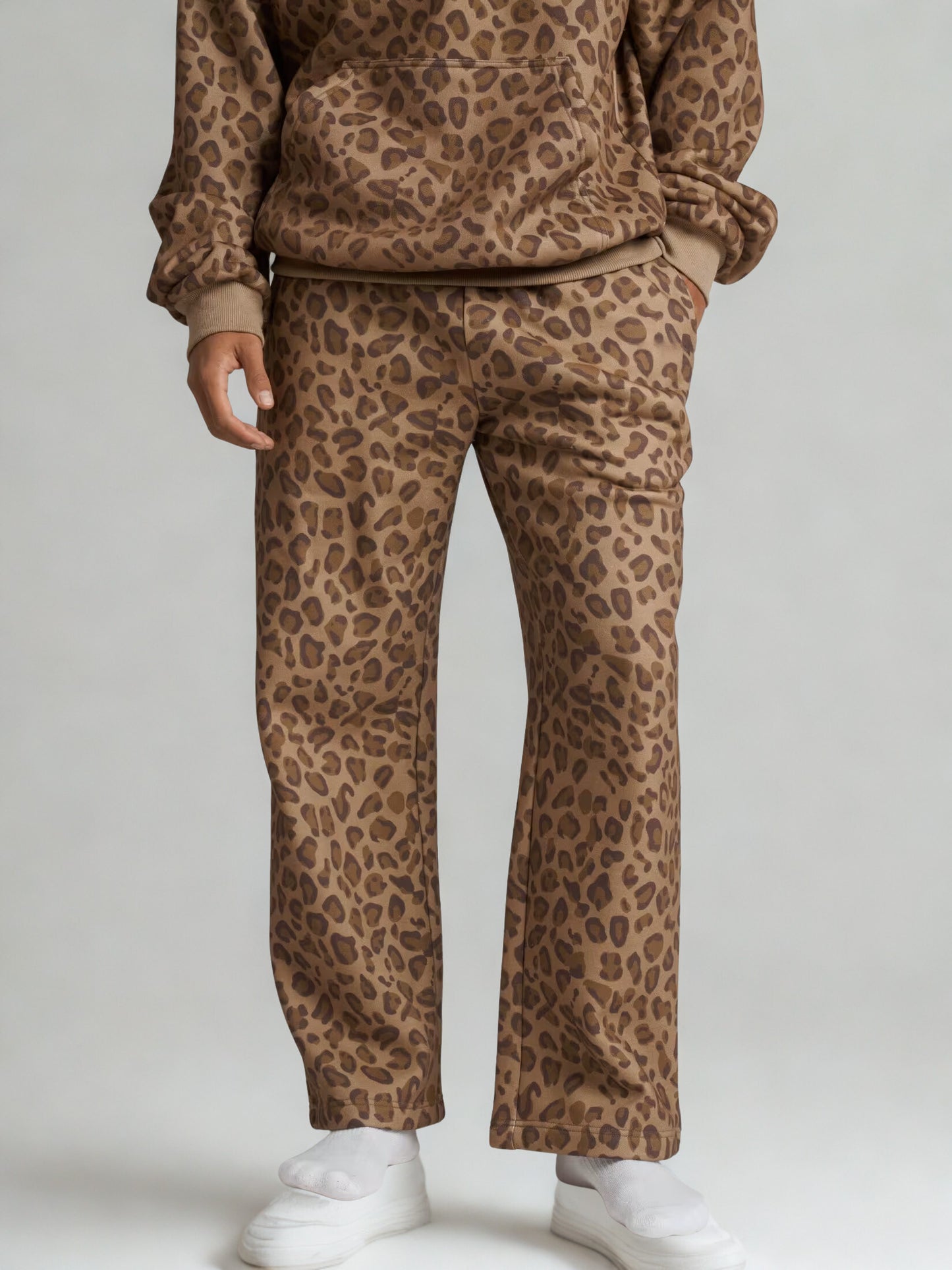 UrbanCamo Hoodie™ — Premium Comfort Meets Urban Style