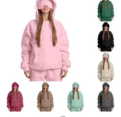 AeroHood™ Travel Pullover