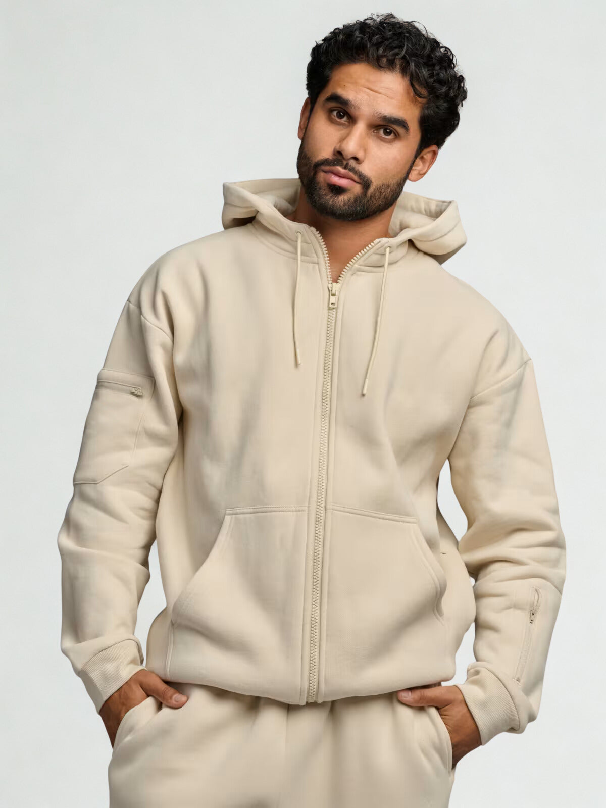 AeroHood™ Travel Pullover